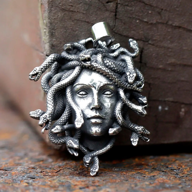 Gaze of the Medusa Cast Stainless Steel Pendant Necklace – Bleak