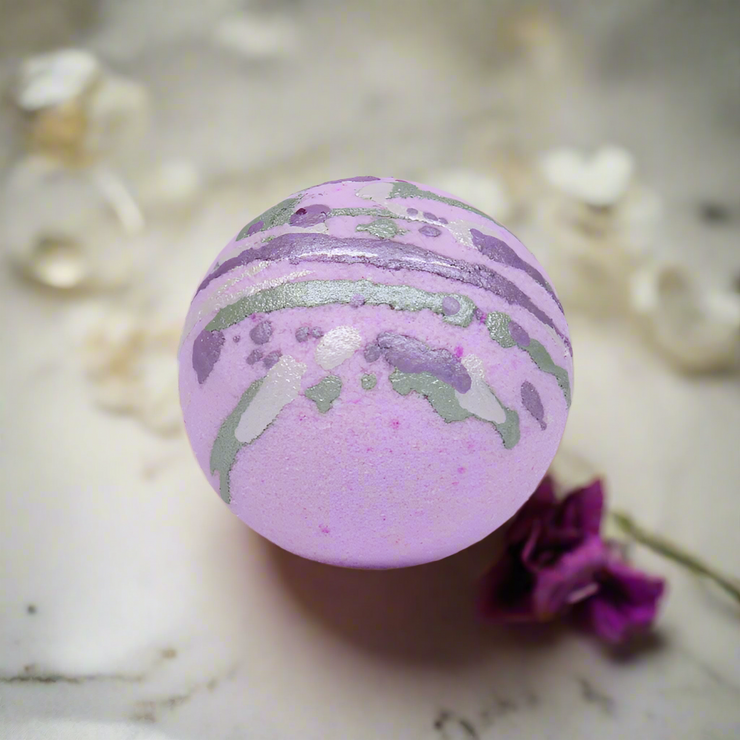 "Castle Gardens" Handmade Bath Bomb | Lilac & Gardenia Scent