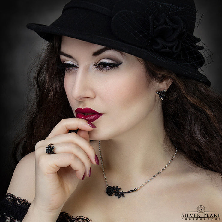 Black Thorn Necklace by Alchemy Gothic