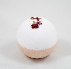 Strawberries and Champagne Bath Bomb (CLOSEOUT)