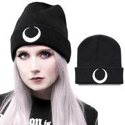 Casquette tricotée noire gothique Punk foncé, chapeaux Harajuku Grunge lune imprimé graphique, casquette d'automne pour femme, bonnet plus chaud pour femme 
