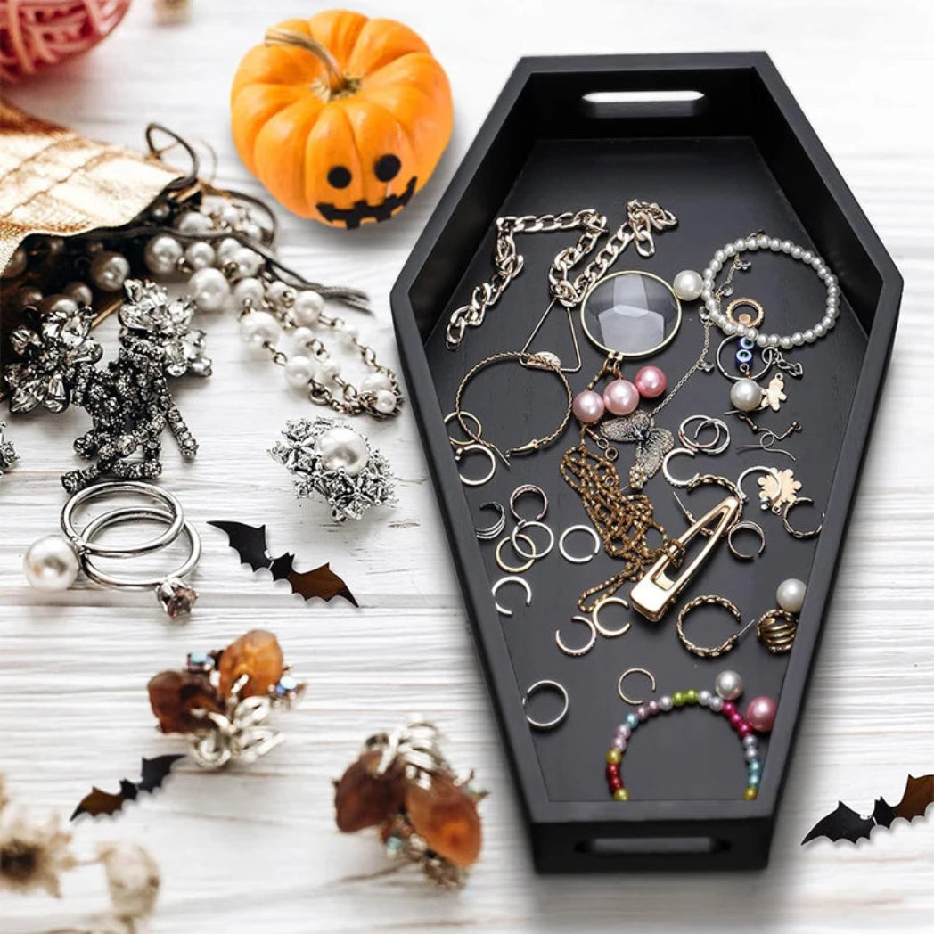 Jewelry & Pins – Bleak Boutique