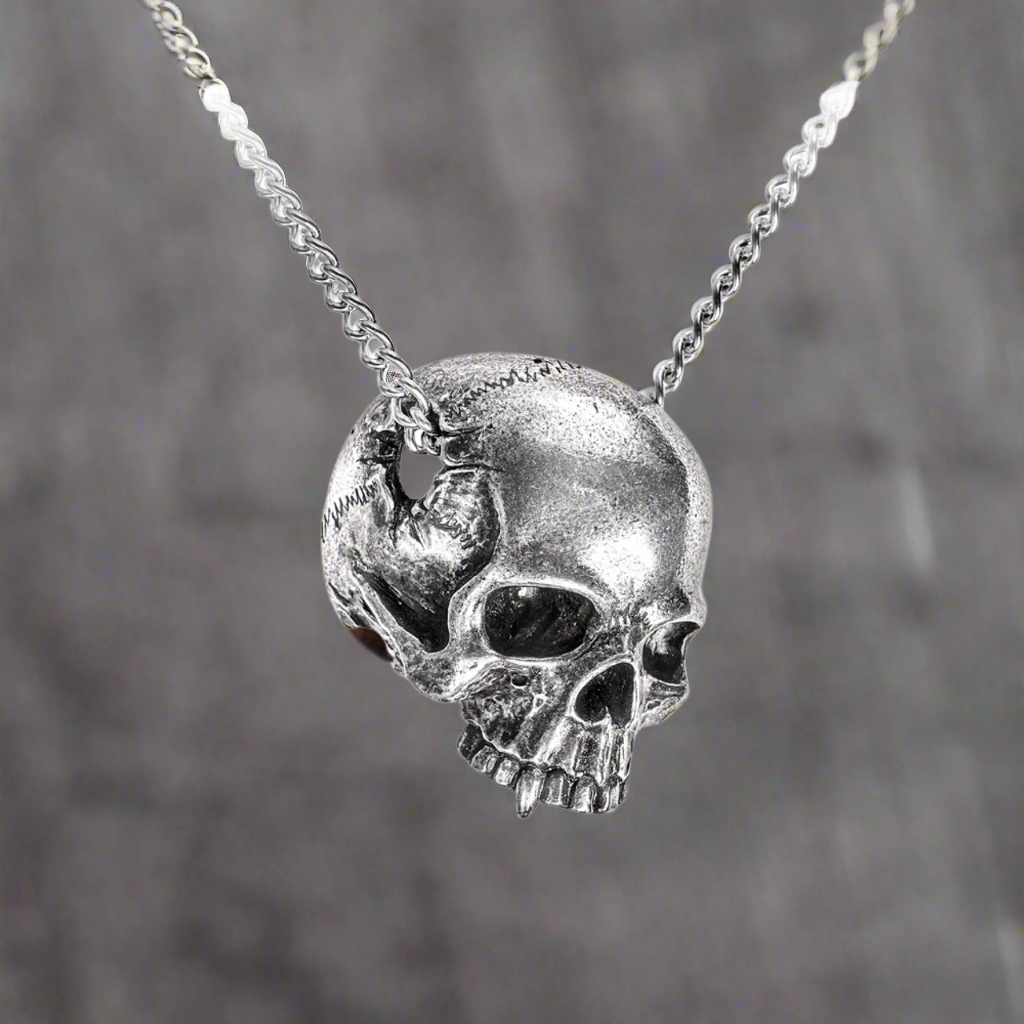 Nosferatu's Lament Skull Necklace by Alchemy Gothic – Bleak Boutique