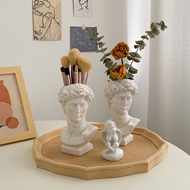 Vases à fleurs de statue classique