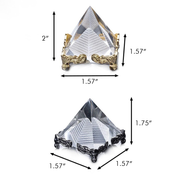 Pyramide de cristal de quartz avec support antique
