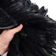 Châle capelet à col de plumes noires victorien